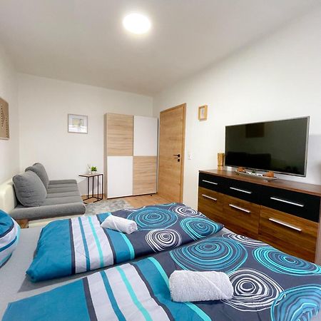 Moderne Ferienwohnung Felbbauer #30 Книттельфельд Экстерьер фото